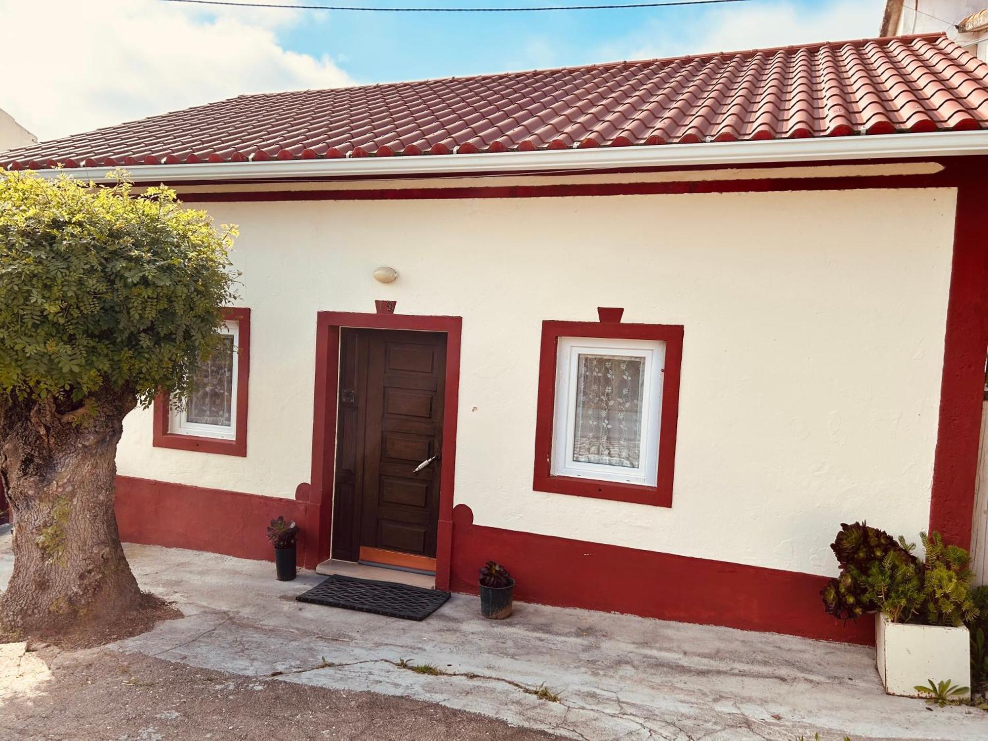 Mae Home Carril Caldas Da Rainha Exterior photo